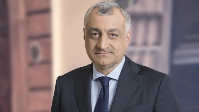 მამუკა ხაზარაძე