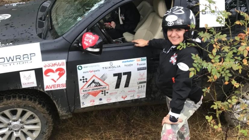 ბელა ბურძენიძე