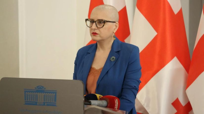 ხათუნა სამნიძე