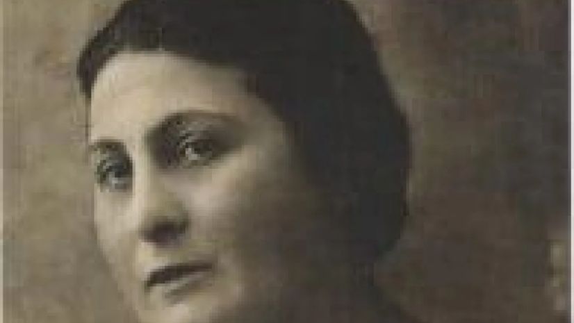 სონია დუმბაძე