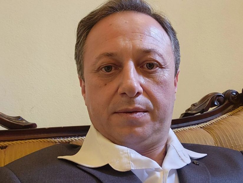 ნოდარ დოღონაძე