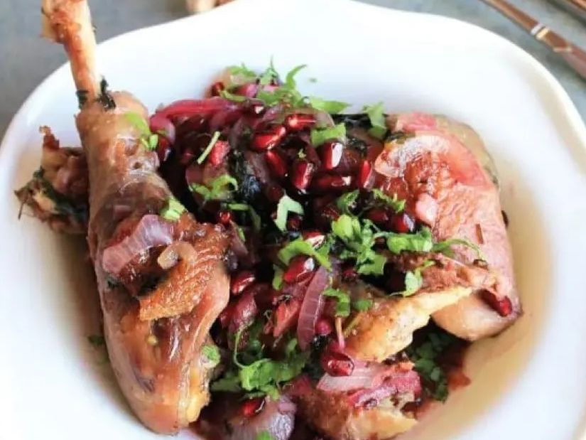 ქათამი ბროწეულის წვენით