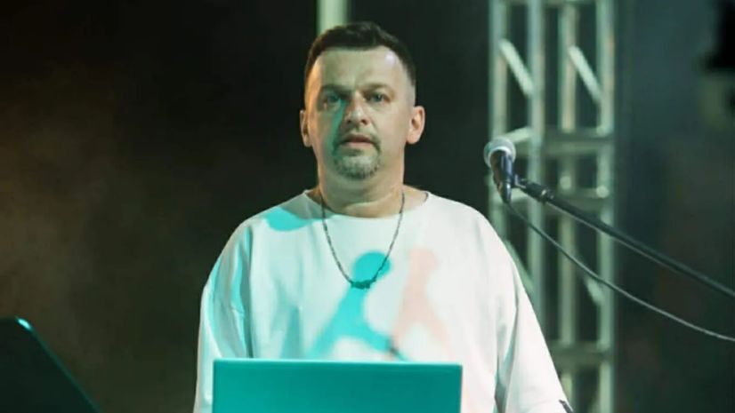 ლაშა აბზიანიძე