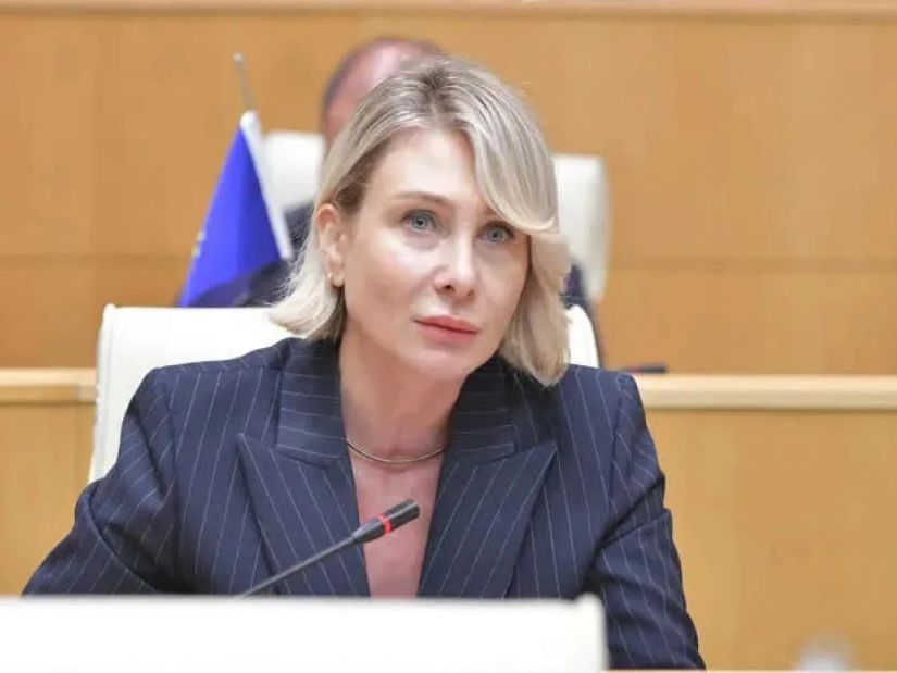 ამბები