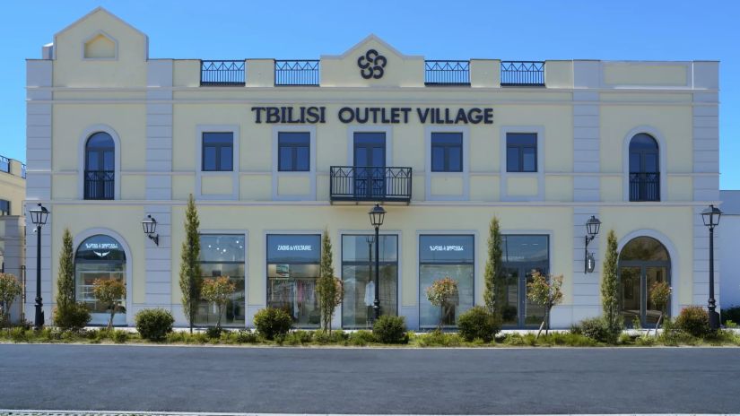 outlet-village