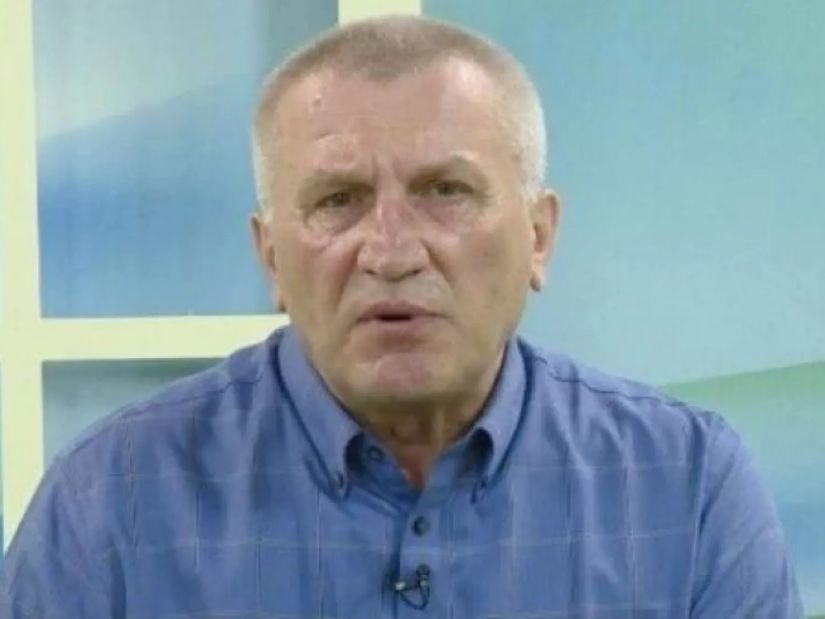 დემურ გიორხელიძე