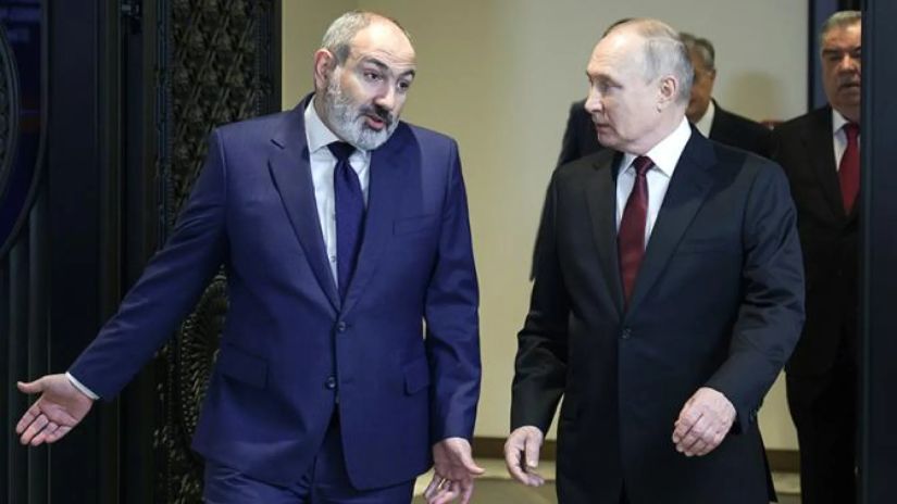 ამბები