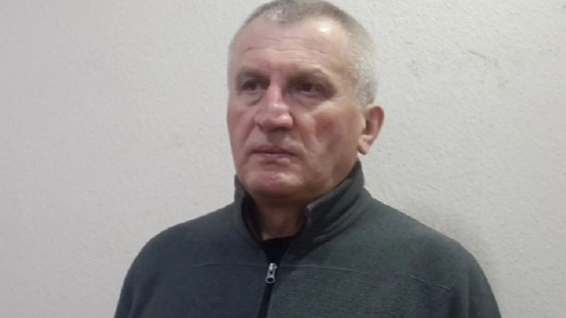 დემურ გიორხელიძე
